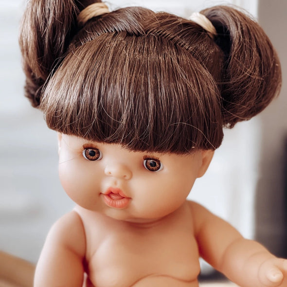 Gordis Doll Brunette Girl brown eyes