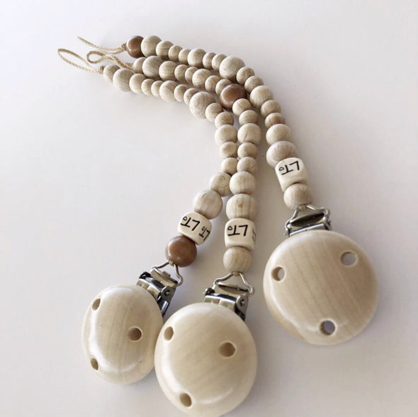 Luxxe Soother Chain